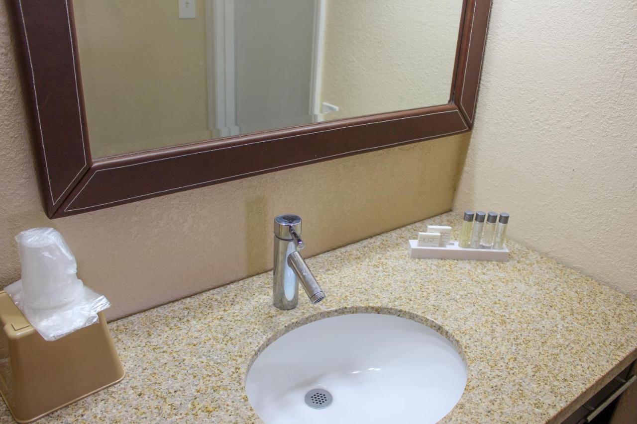 APM Inn&Suites - Jacksonville Extérieur photo